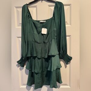 Altar'd State Emerald hunter green Tiered Long-Sleeve Tunic dress large NEW